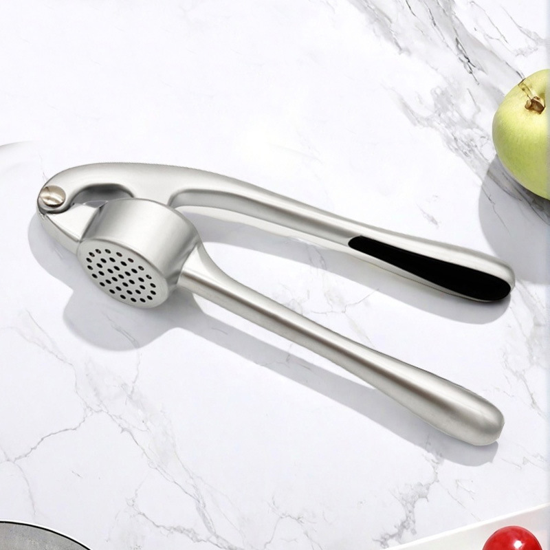 Kitchen Gadgets Made In Usa - 手動式ニンニクプレス - ニンニクペーストを作るための家庭用ニンニクマッシャー、亜鉛合金製のキッチンガジェット、ニンニクグラインダー