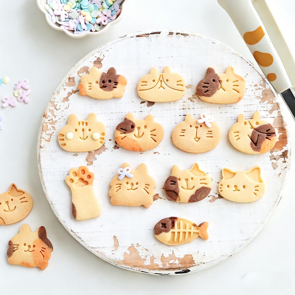 かわいい子猫DIYスタンプクッキーカッター焼き型ベーキングア - Kitchen Gadgets Website のレビューと価格